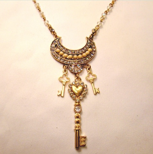 Vintage Skeleton Key Necklace