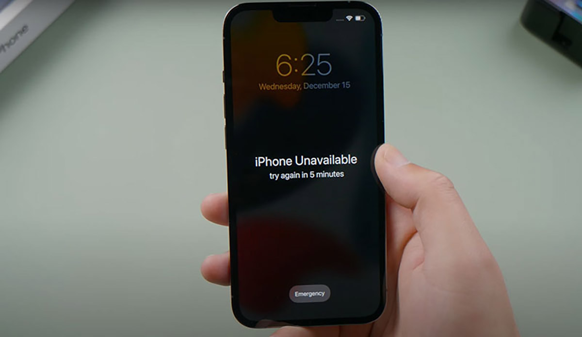 iPhone unavailable