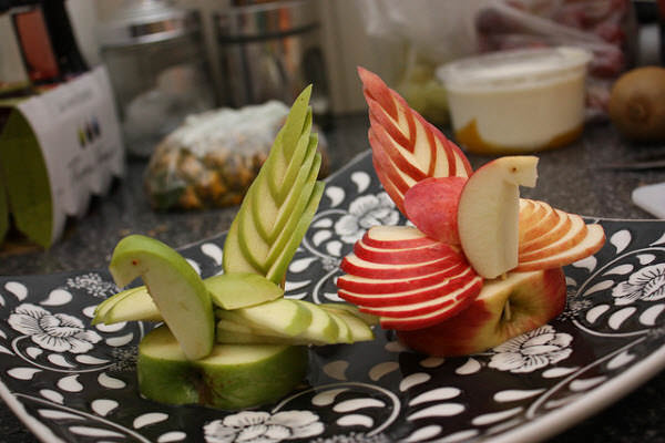 fruit carving apple swan