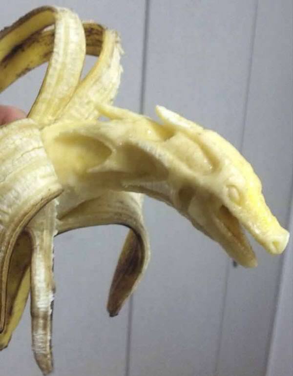 Fleeting masterpiece of a banana dragon