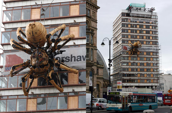 Giant Mechanical Spider