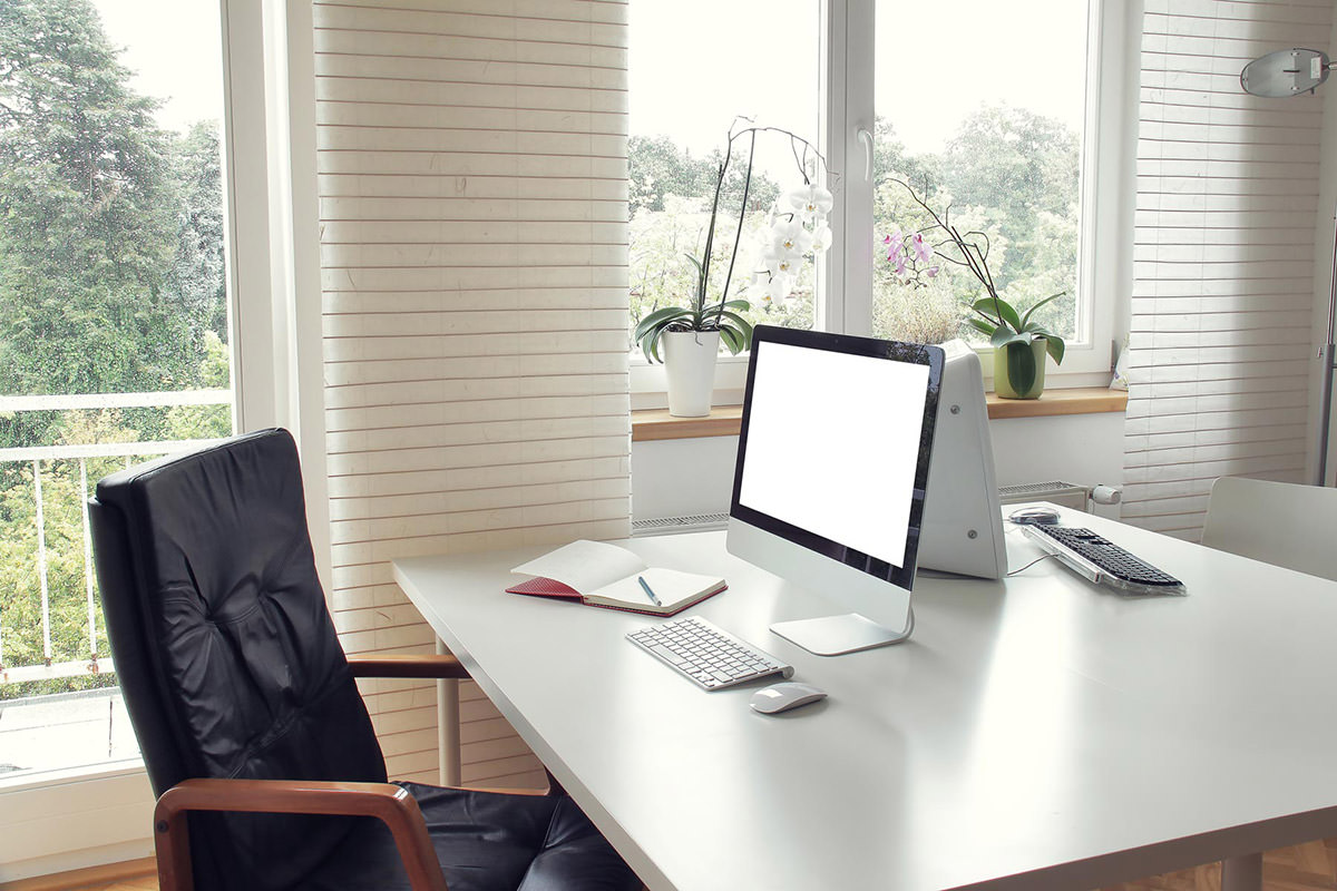 graphic designer desk setup