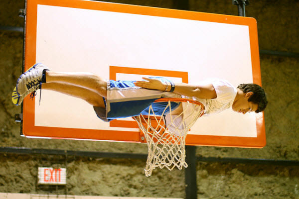 Individual planking on a basketball board