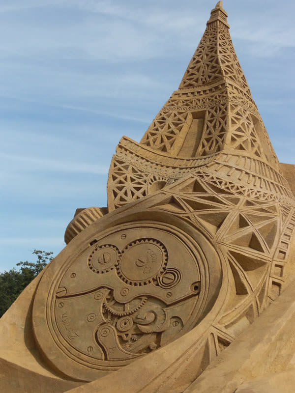 sand castles and sculptures